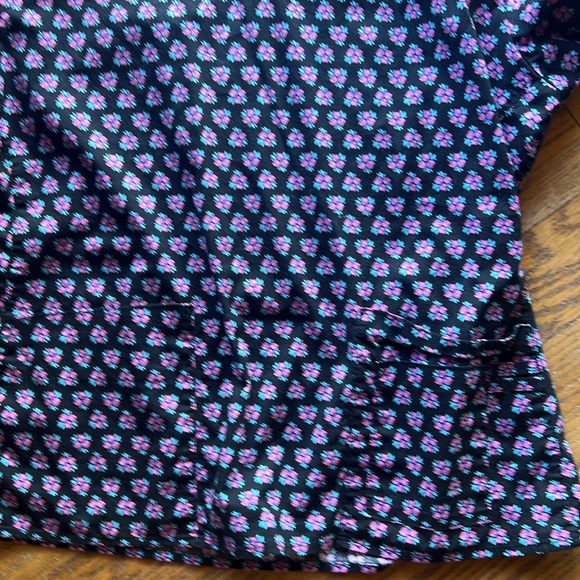 Vera Bradley black with turquoise and pink flowers . 3 pockets szL - Picture 3 of 3